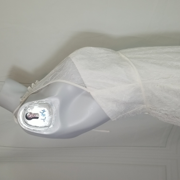 David's Bridal SZ 8 Wedding Dress Ivory High Neck Empire Waist Lace Halter FLAW - Picture 13 of 17